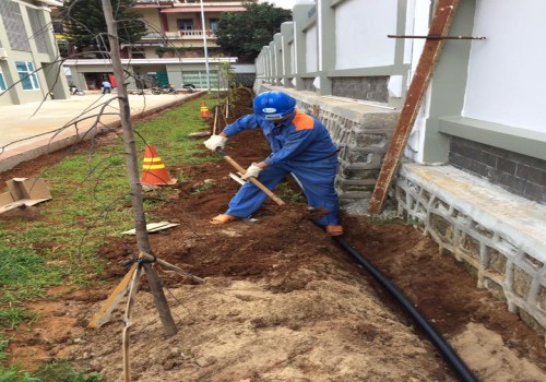 Lắp đặt đường ống cấp nước đường Vạn Kiếp